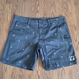 Junk Food Clothing Men's Navy Palm Print Flat Front Shorts